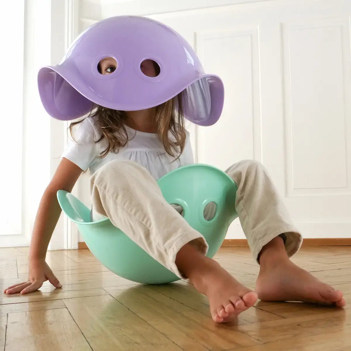 bilibo-mint-lilac-sensory-movement-toy-pretend-helmet